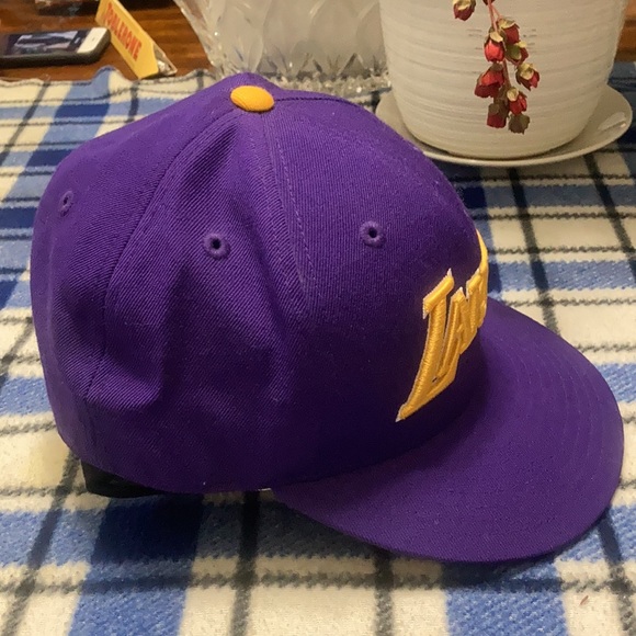 MITCHELL & NESS ACCESSORIES unisex. - Picture 3 of 10